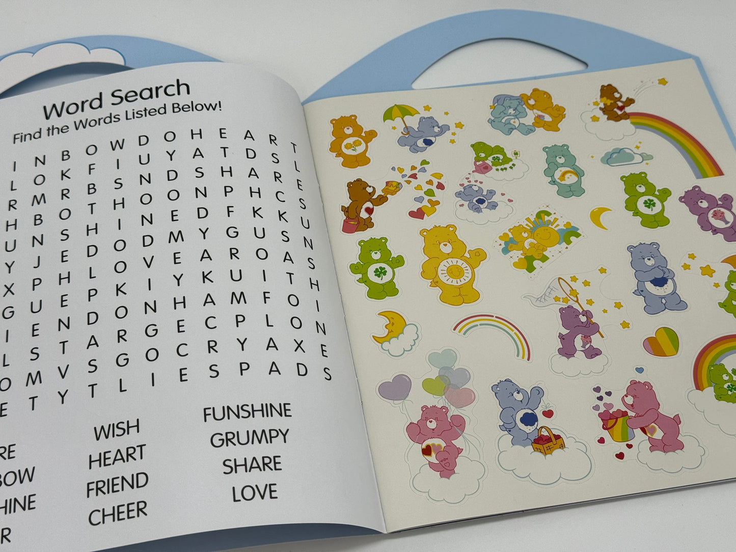 Care Bears Glücksbärchis "Grab and Go" Stickeralbum mit über 200 Sticker uvm.
