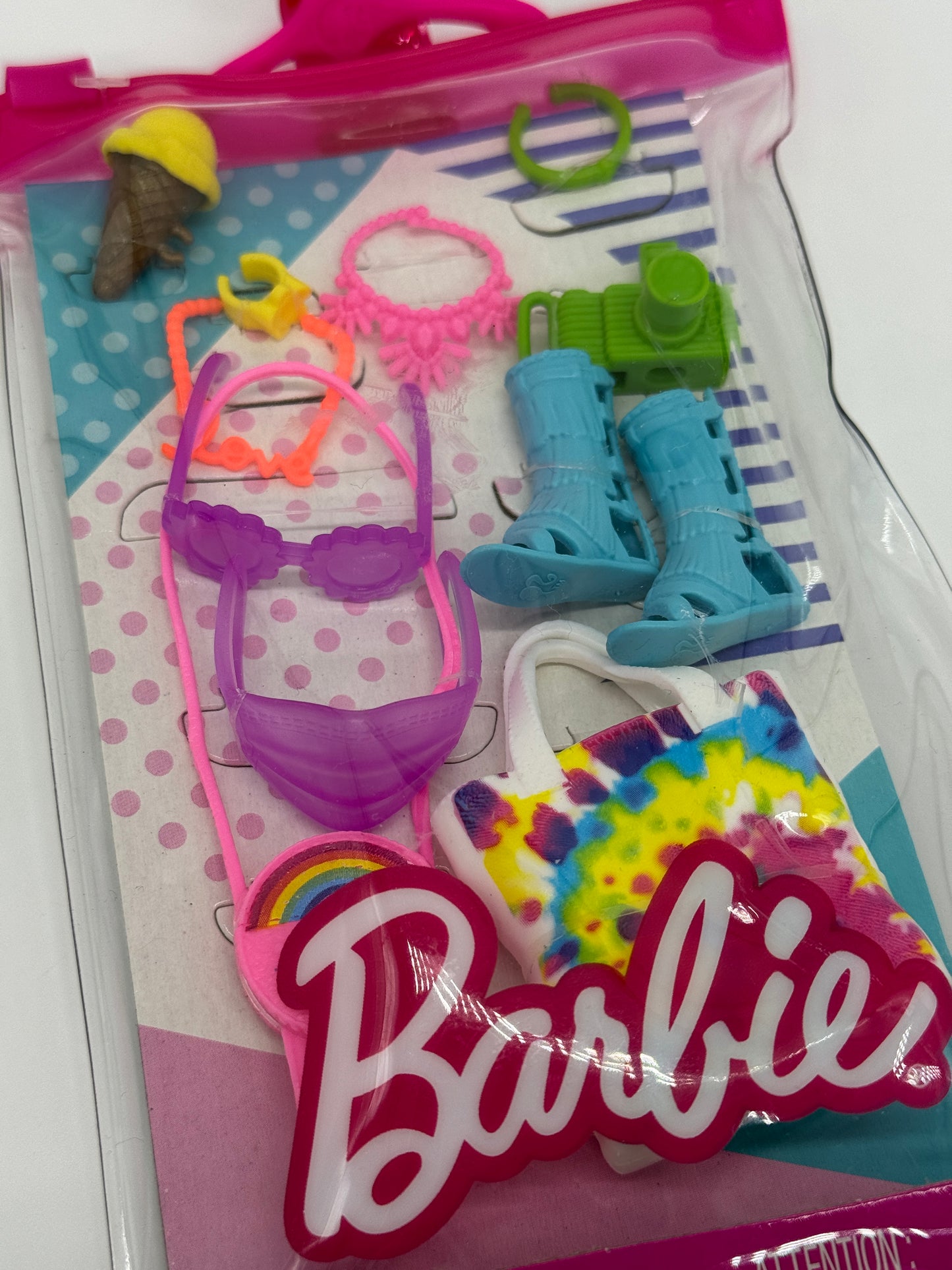 Barbie Fashions Zubehör "Römersandalen, Kamera, Eis, Tasche u.v.m."