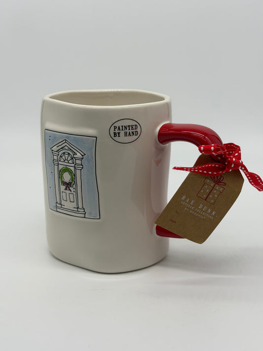 Rae Dunn Tasse "Deck the Halls" Weihnachten Kaffeebecher Artisan Collection by Magenta (2025)
