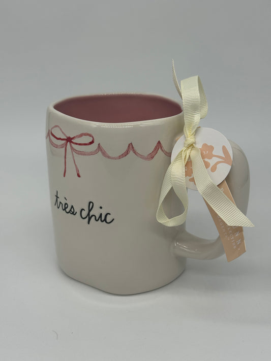 Rae Dunn Tasse "Très Chic" Kaffeebecher -202- Artisan Collection by Magenta