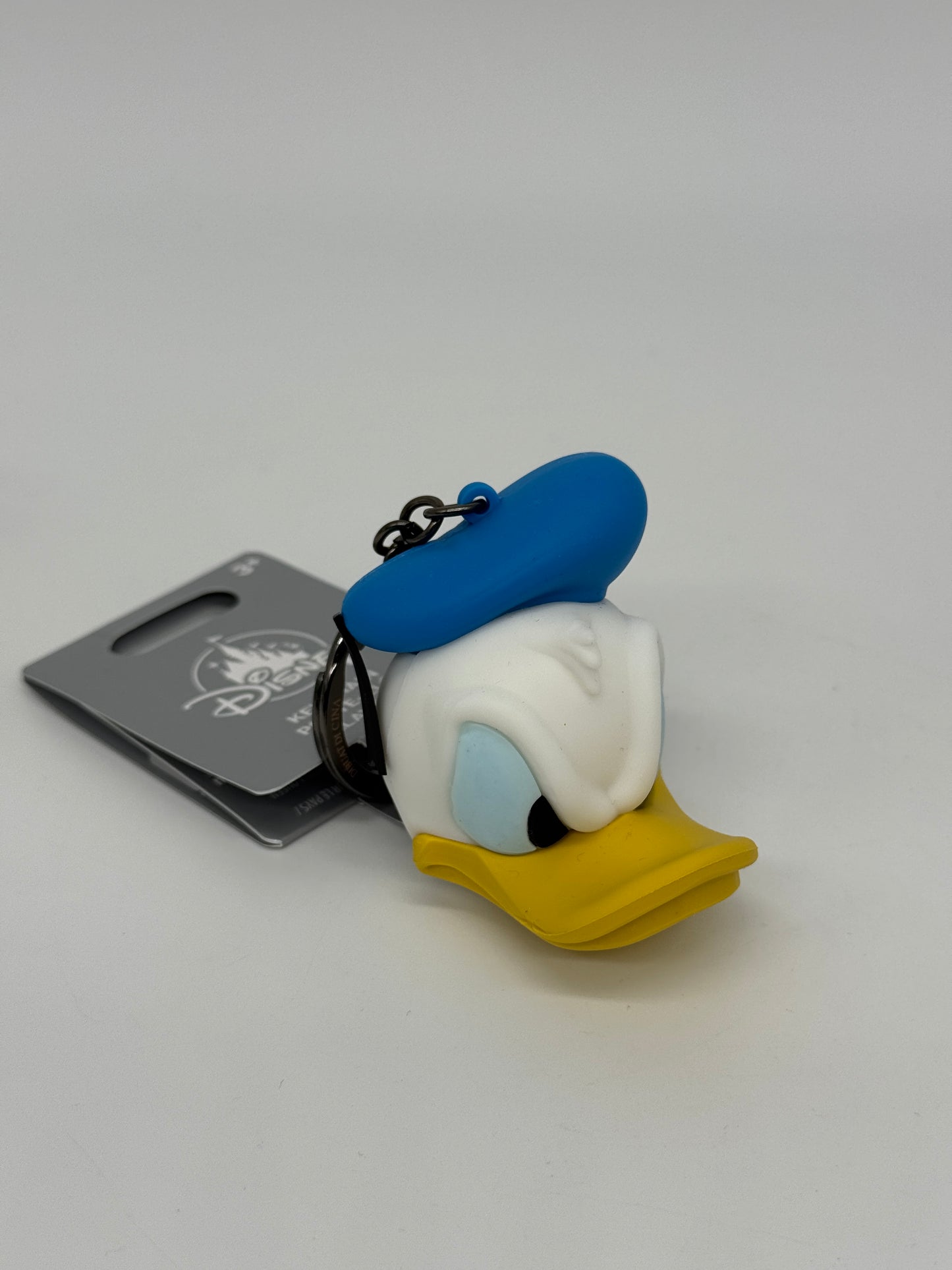 Disney Schlüsselanhänger "Donald Duck" Anhänger 90th Anniversary (2024) - End of Toys Store