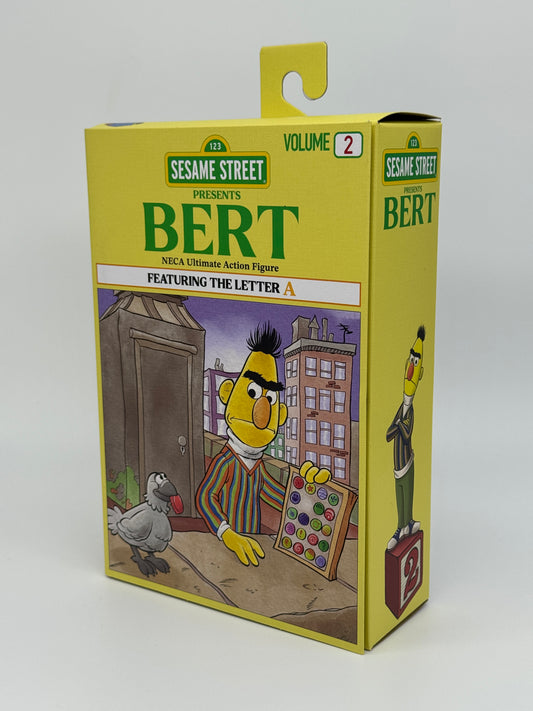 Sesamstraße "Bert mit dem Buchstabe A" Sesame Street Ultimate Sammlerfigur 18 cm Neca (2024)