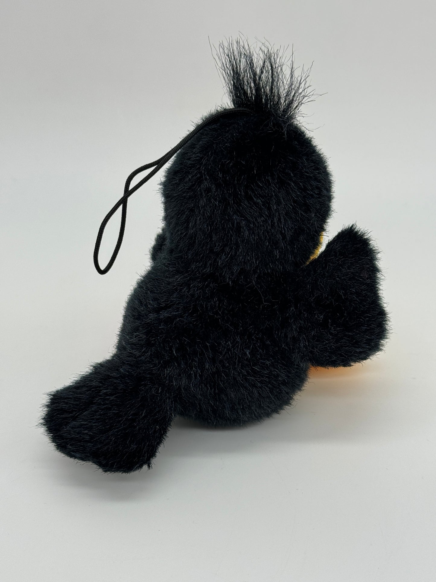 Le petit corbeau en peluche / peluche / figurine en peluche avec cintre, d'occasion (Nici)