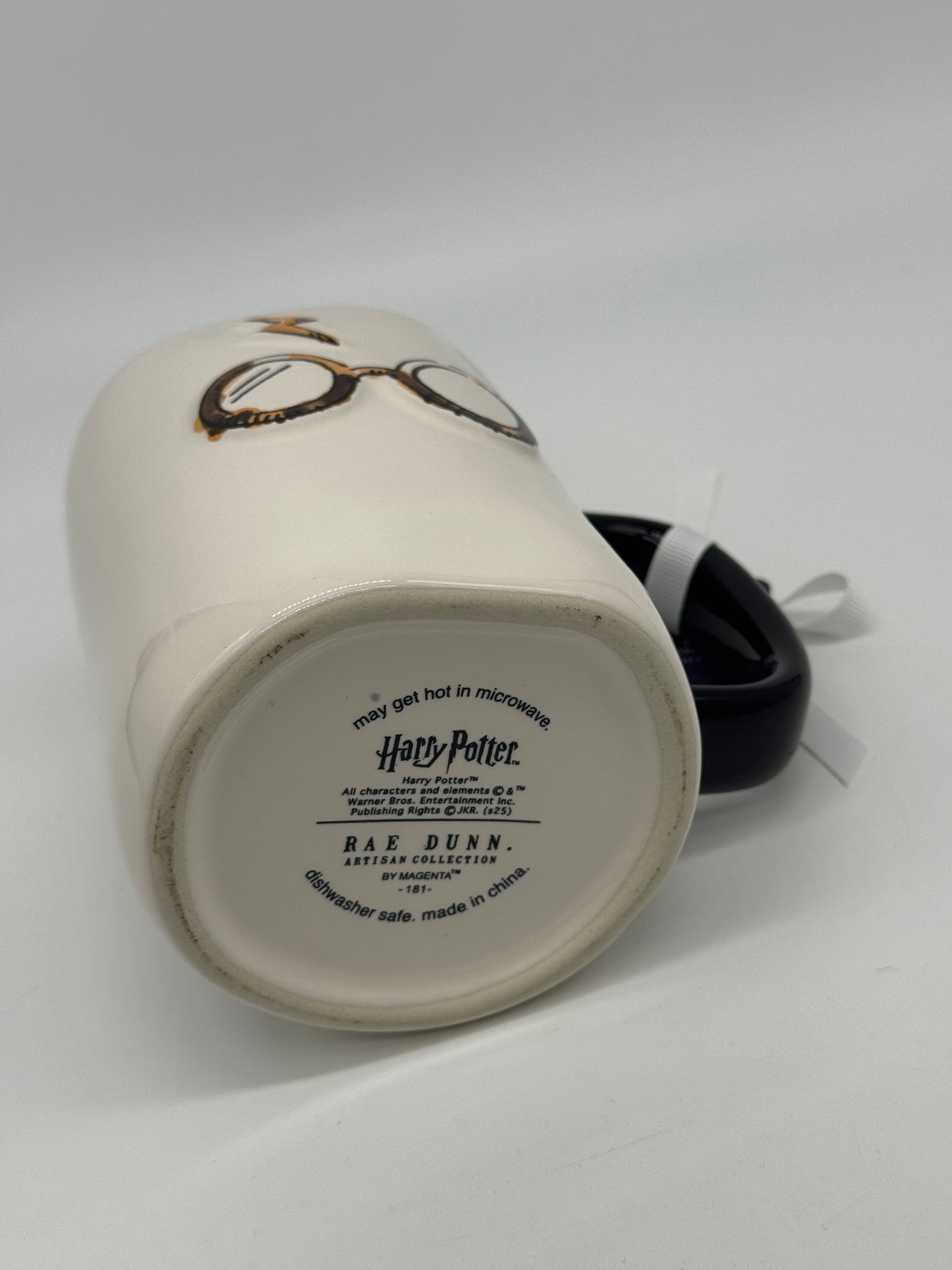 Rae Dunn Tasse "Harry Potter" Mug Kaffeebecher Artisan Collection -181- by Magenta