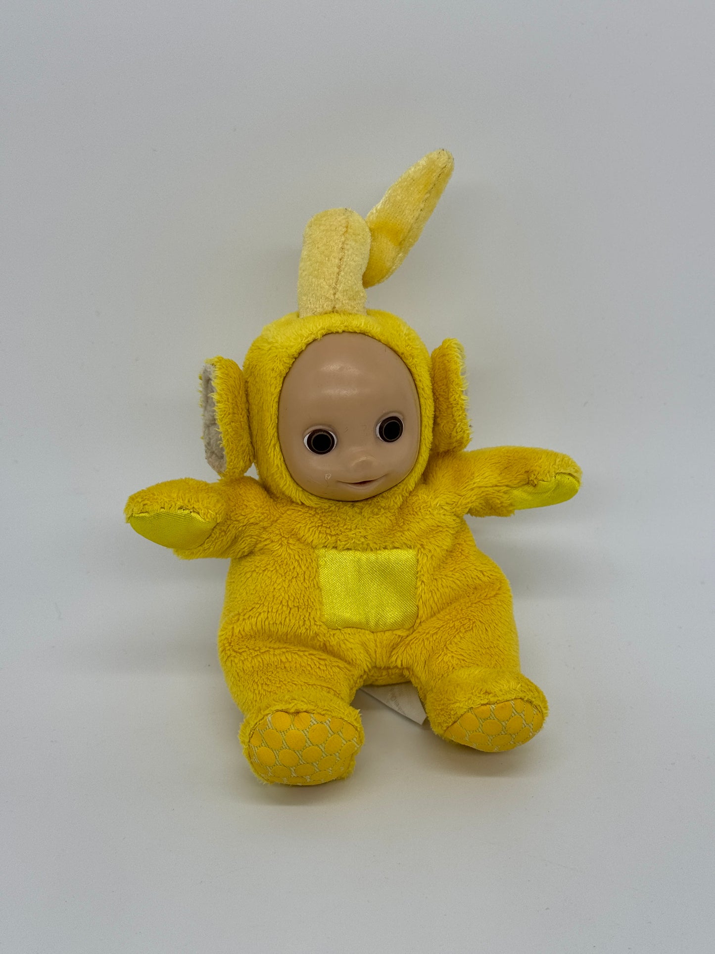 Plüschfigur Beanie Rassel "Laa-Laa" Teletubbies / Teletubby Vintage (90er Jahre) - End of Toys Store