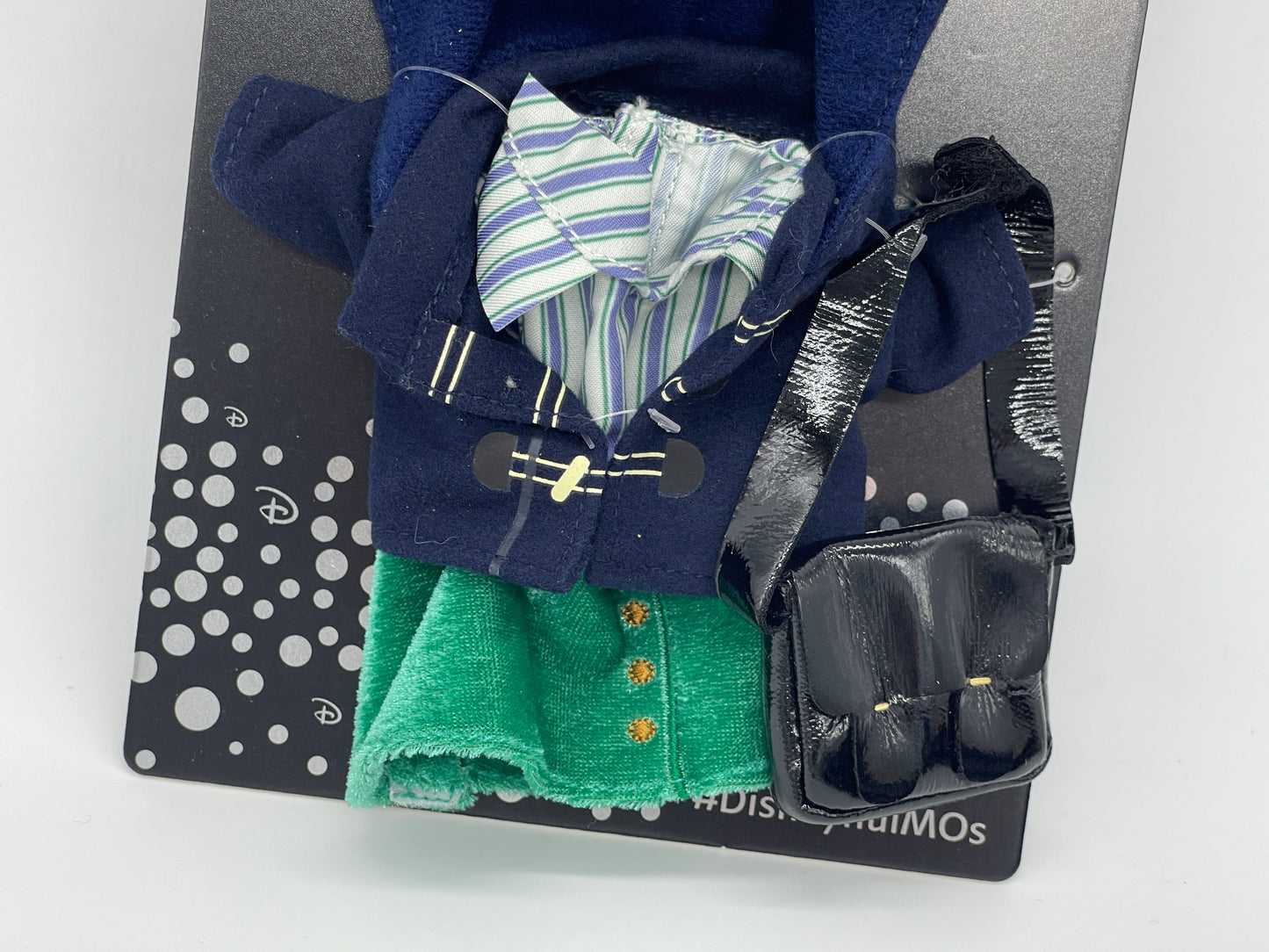 Disney nuiMOs Outfit "Navy Mantel, grüner Rock, Ledertasche" University Trends Collection