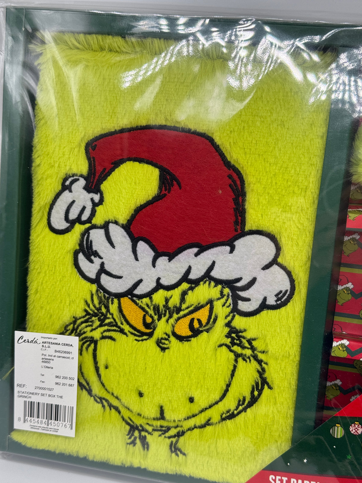 The Grinch "Grinch Writing Set" Notebook and Pen in Grinch Plush (2024)