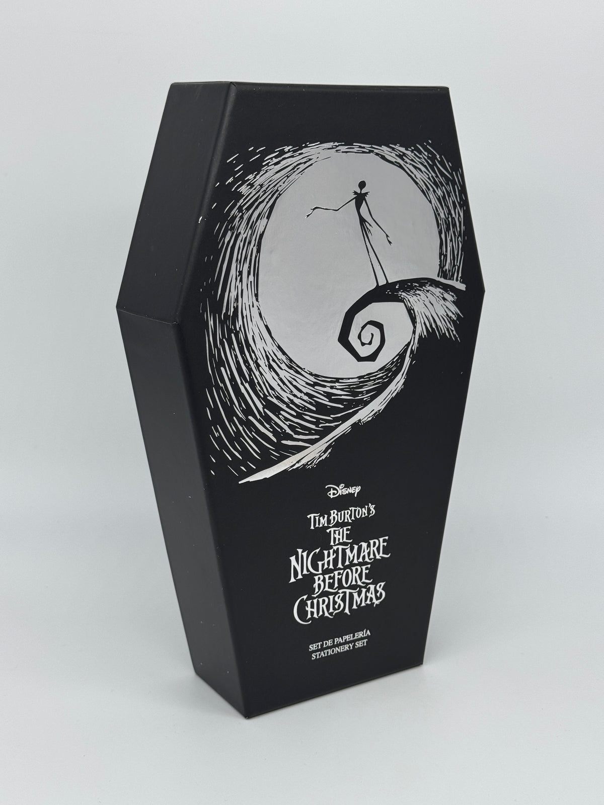 Coffret d'écriture L'Étrange Noël de Monsieur Jack, 7 pièces, dans un coffret cercueil (2024)
