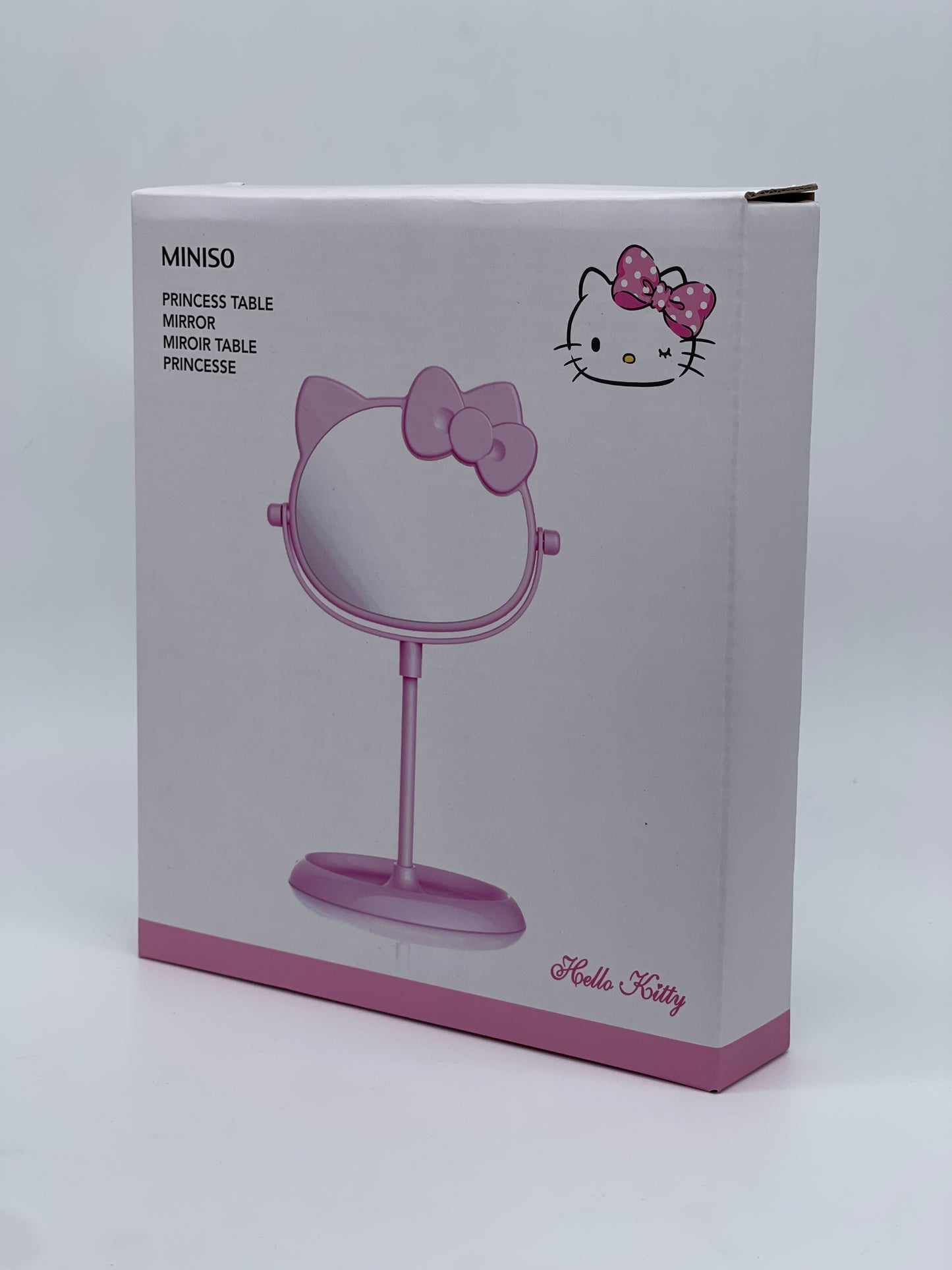 MINISO Japan "Hello Kitty Schminkspiegel Princess Table" Sanrio