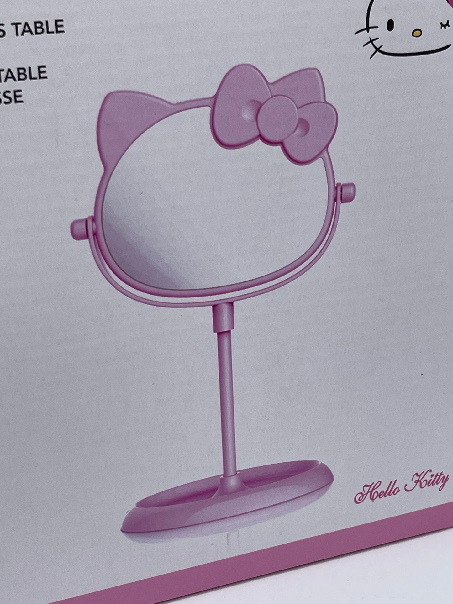MINISO Japan "Hello Kitty Schminkspiegel Princess Table" Sanrio