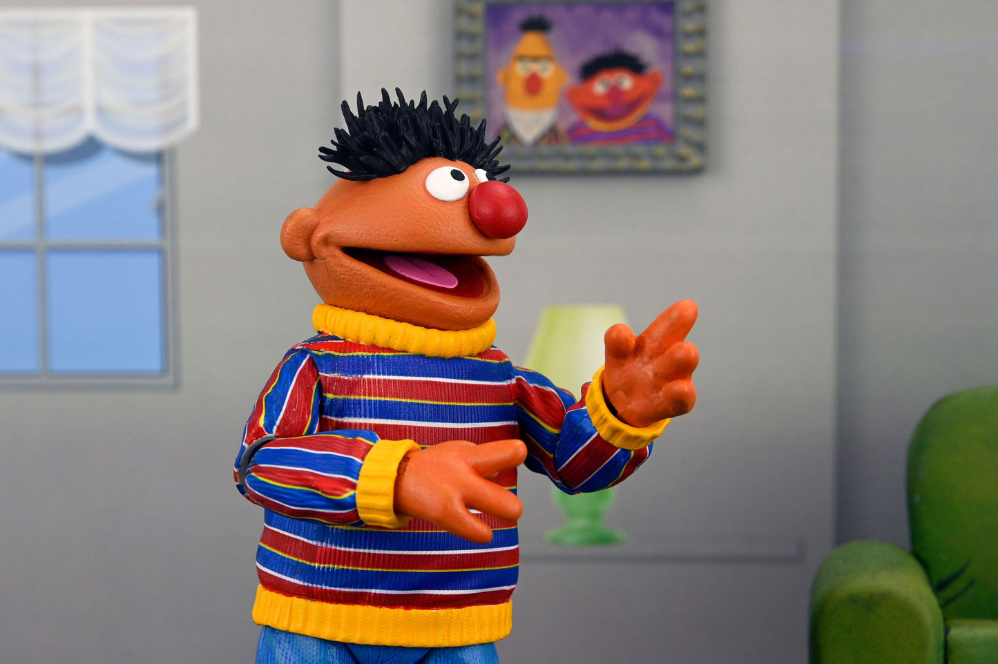 Sesamstraße "Ernie mit dem Buchstabe C" Sesame Street Ultimate Sammlerfigur 18 cm Neca (2024)
