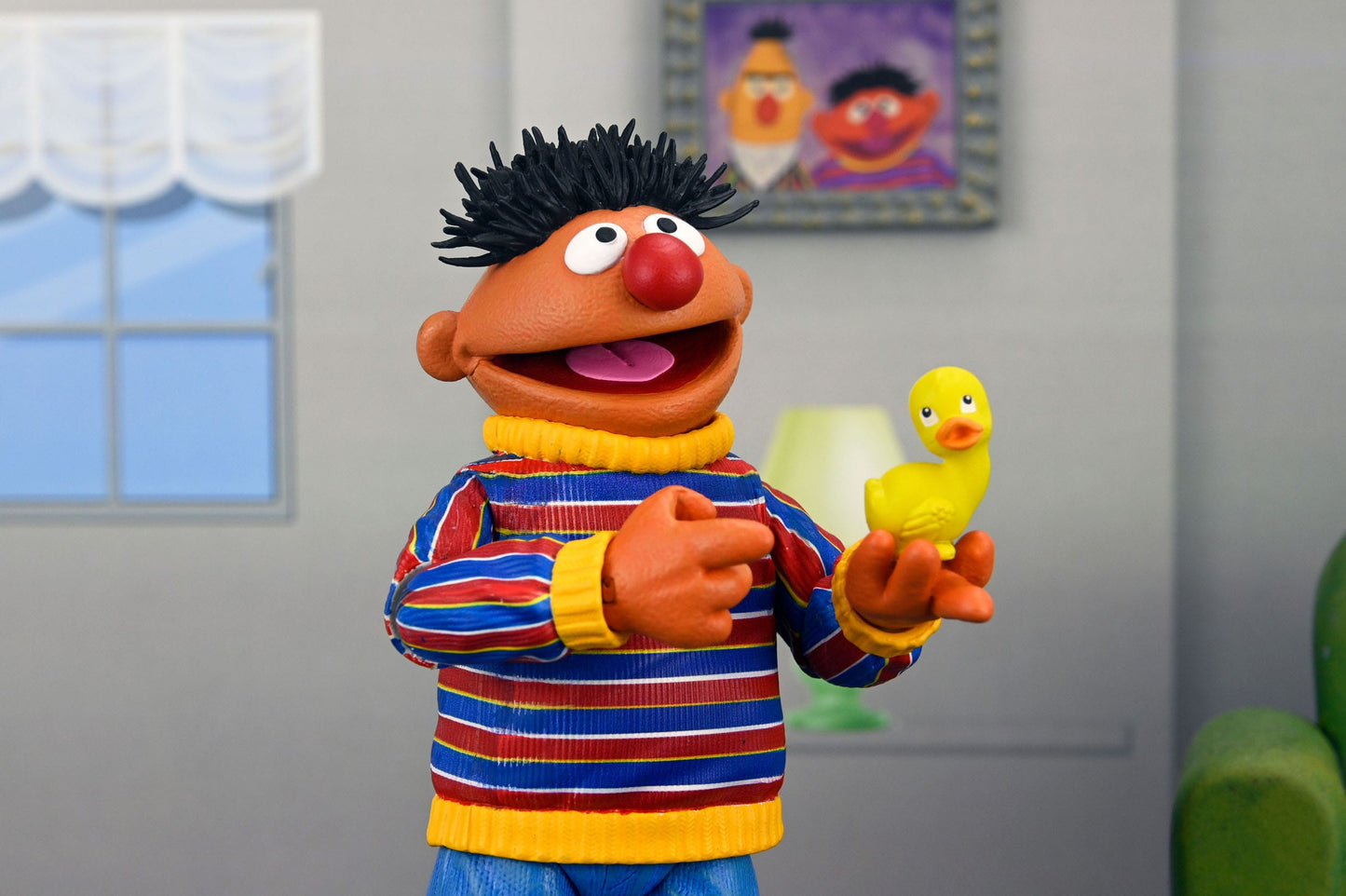 Sesamstraße "Ernie mit dem Buchstabe C" Sesame Street Ultimate Sammlerfigur 18 cm Neca (2024)