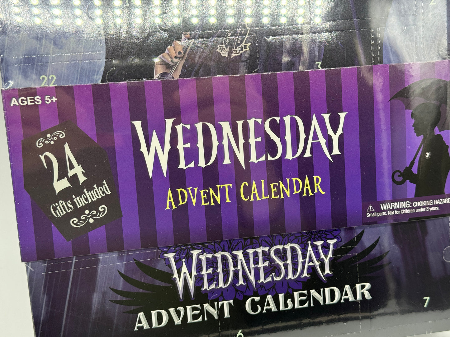 Wednesday "Adventskalender" mit 24 Überraschungen Countdown to Christmas
