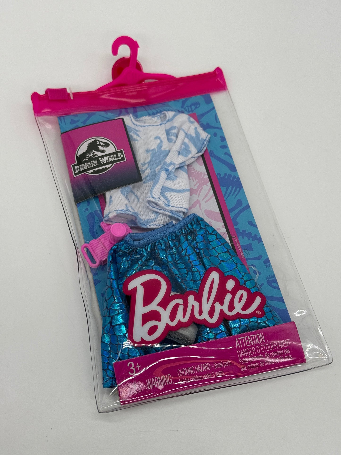 Barbie Accessories - Jurassic World Outfits - Different Variants Universal Studios 