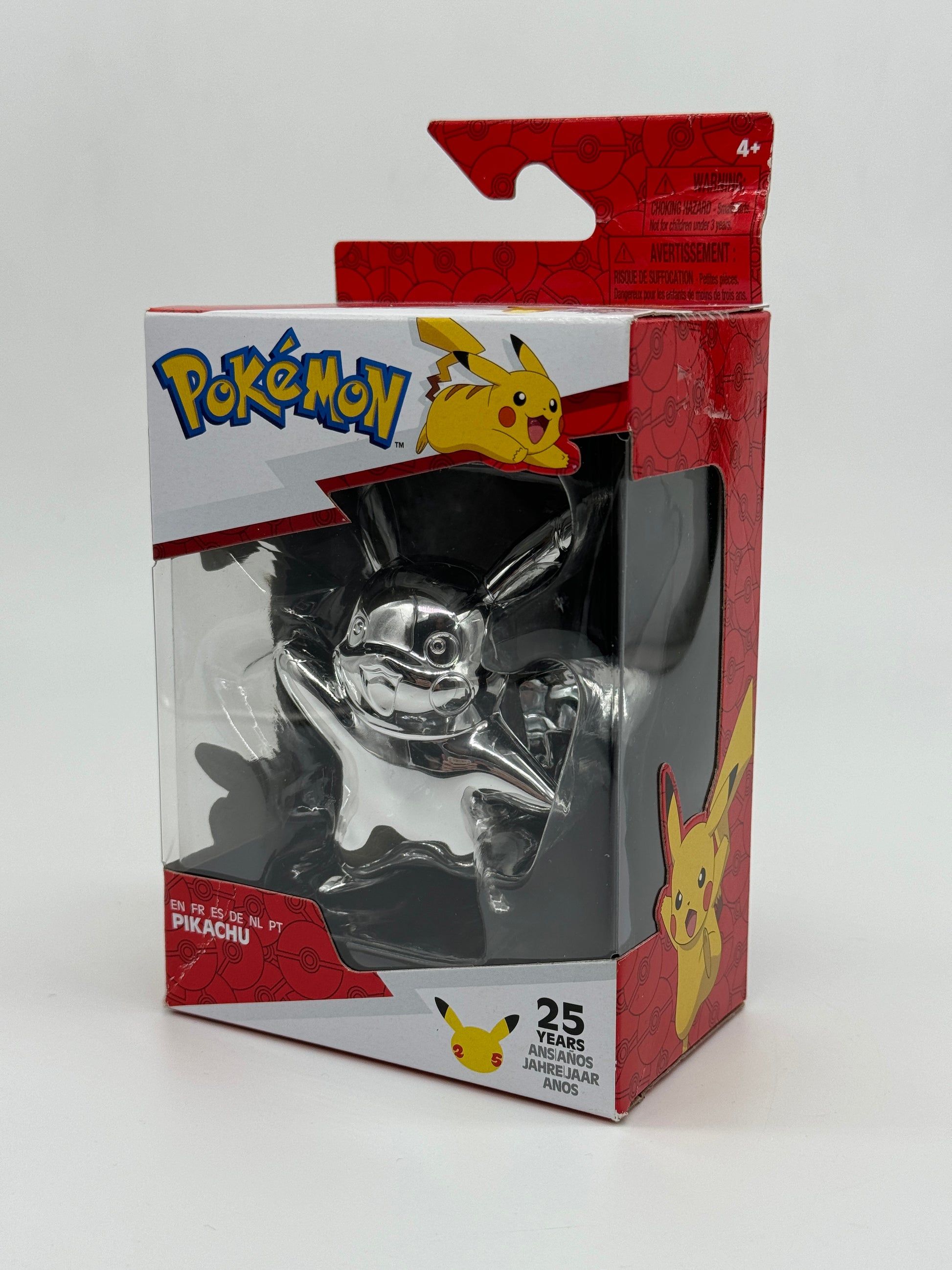 4 Figurines pokémon PIKACHU or - pokémon 20 ans 025 pikachu région