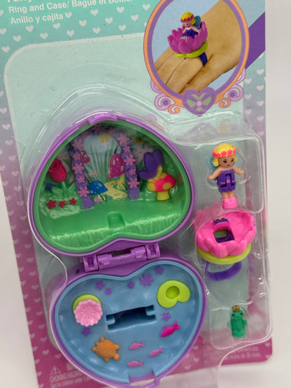 Polly Pocket Keepsake Collection "Fairy Meadow Ring and Case" (2025)