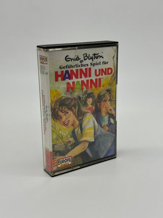 Enid Blyton "Gefährliches Spiel für Hanni und Nanni"  Folge 19 Hörspielkassette (2004)