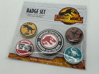 Jurassic World Dominion "Ansteck-Buttons" 5er-Pack Warning Signs (Pyramid)