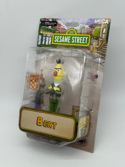 Sesame Street « Bert avec la lettre A » Figurine de collection ultime Sesame Street 18 cm Neca (2024)