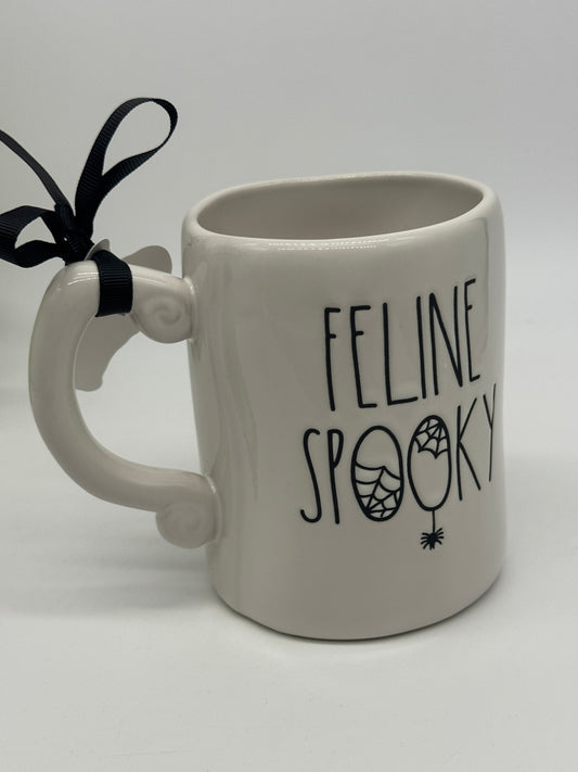 Rae Dunn Tasse "Feline Spooky" Cat Halloween Kaffeebecher Artisan Collection by Magenta
