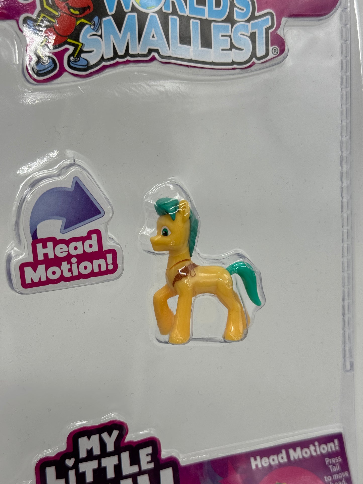World's Smallest "Hitch Trailblazer" mit Head Motion Feature Miniaturfigur US Import (2023)