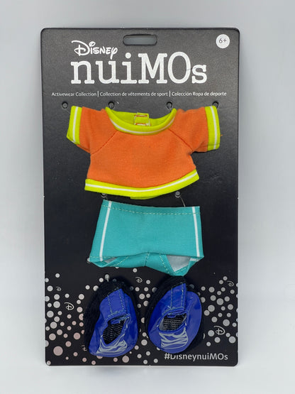 Disney nuiMOs Outfit "Grüne Shorts, orangenes Shirt, Sneakers" Activewear Collection