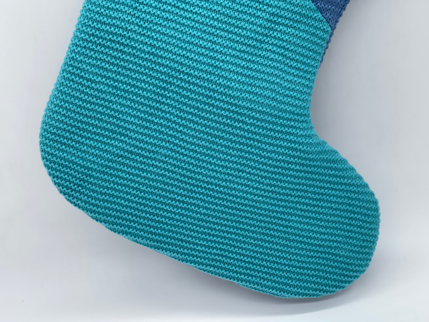 Disney "Stitch" Lilo & Stitch Weihnachtsstrumpf / Socke, gestrickt (2022)