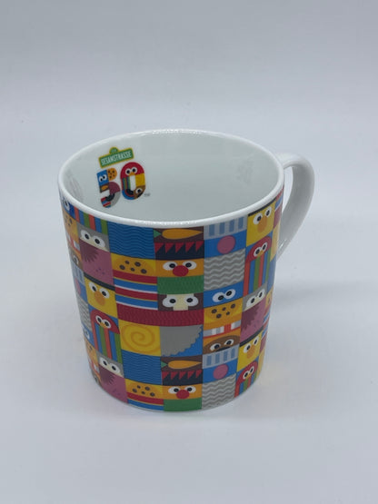 Sesamstraße "Tasse / Kaffeebecher 350ml" 50 Jahre Sesame Street (2022)