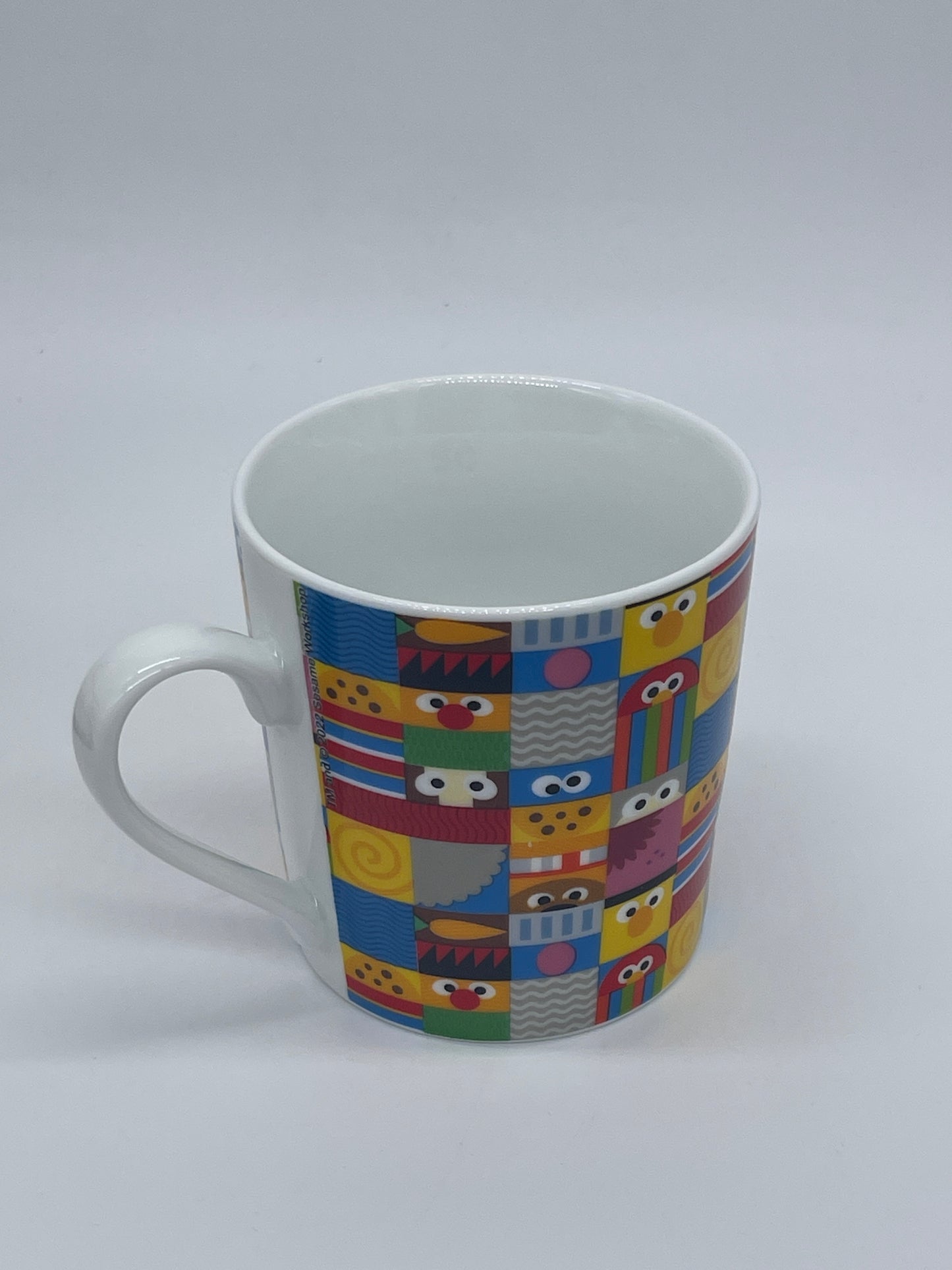 Sesamstraße "Tasse / Kaffeebecher 350ml" 50 Jahre Sesame Street (2022)