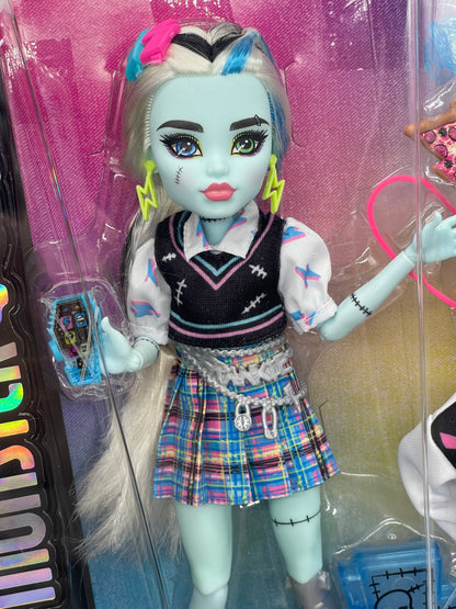 Monster High "Clawdeen Wolf &amp; Crescent" Creepover Party US Version (2022) 