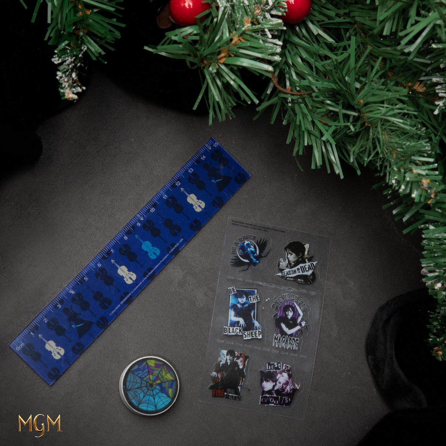 Wednesday "Adventskalender" mit 24 Überraschungen Countdown Christmas (2024)