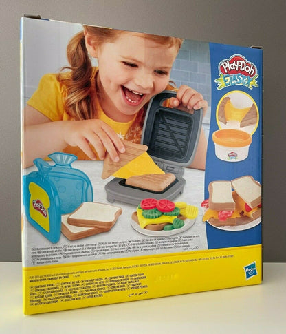 Play Doh Kitchen Creations Cheesy Sandwich Playset Hasbro (with Playdoh Elastics) 