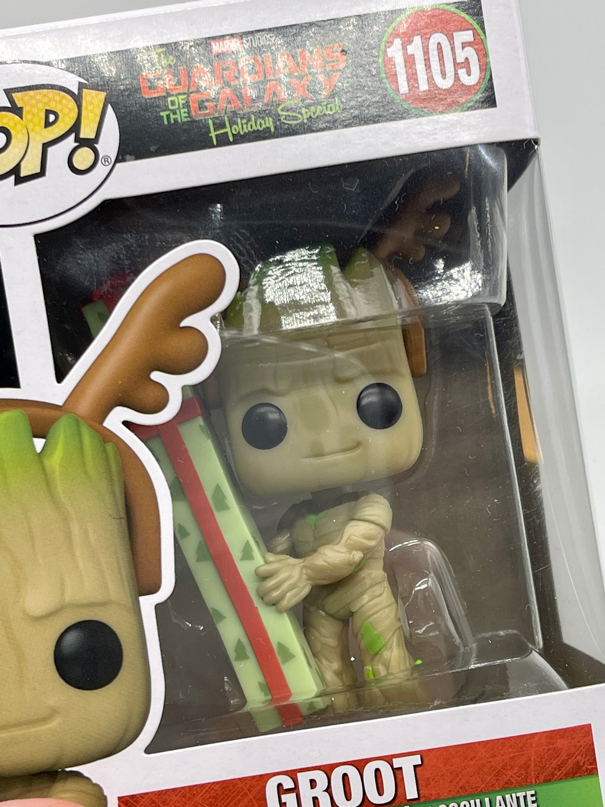 Funko POP Groot Guardians of the Galaxy Holiday Special Marvel