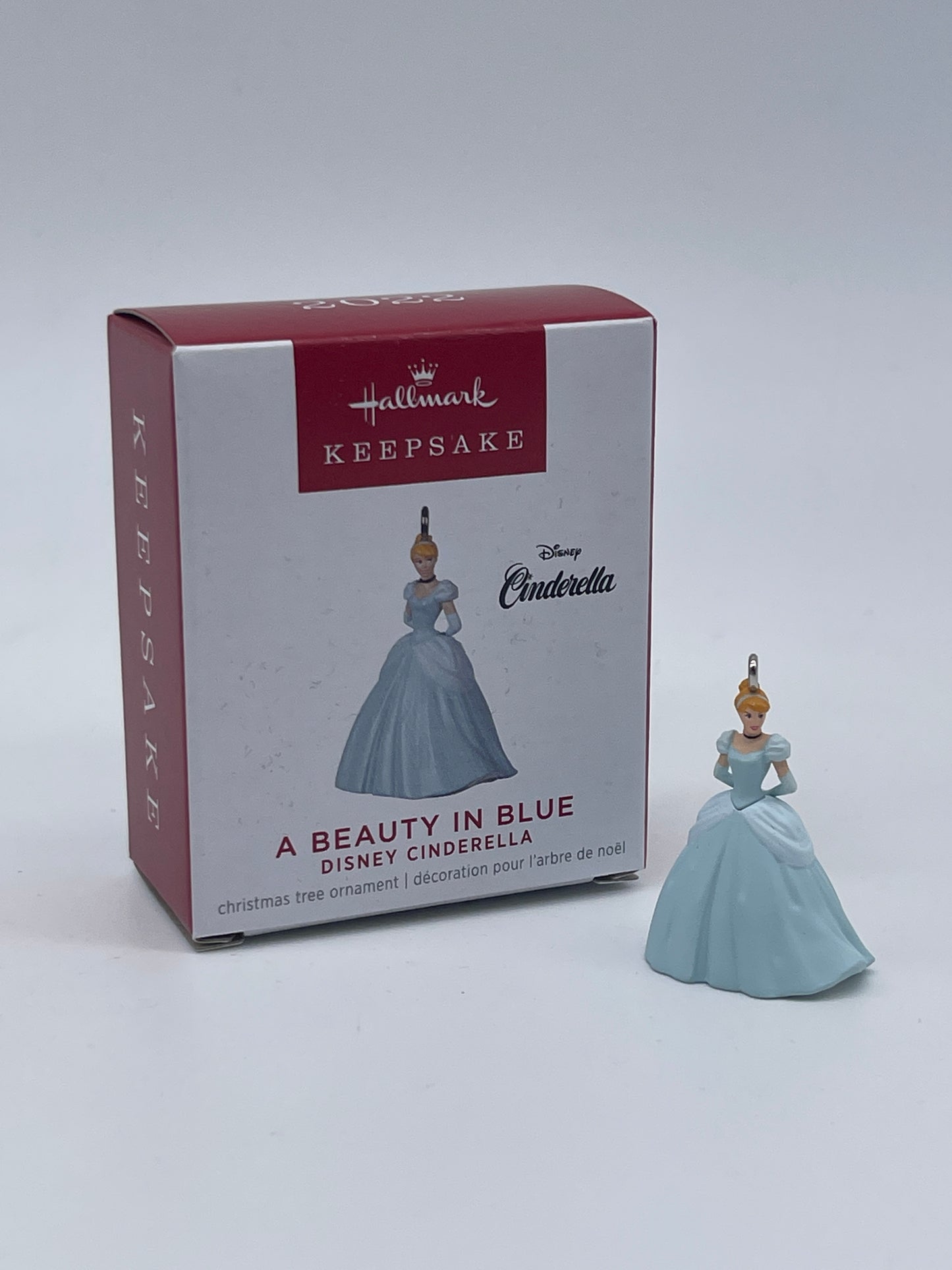 Hallmark Ornaments "Disney Cinderella - A beauty in blue" Keepsake 2022 Mikrofigur