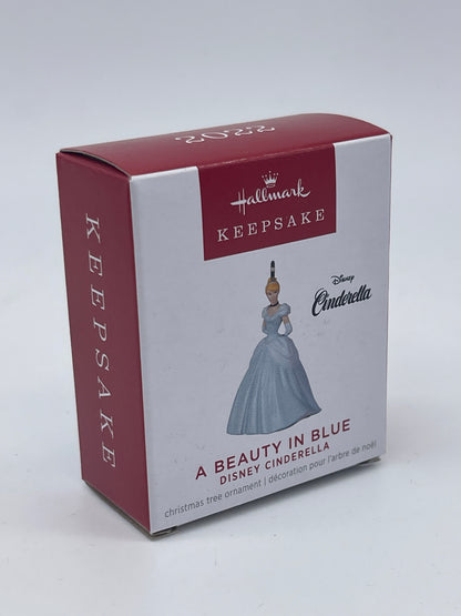 Hallmark Ornaments "Disney Cinderella - A beauty in blue" Keepsake 2022 Mikrofigur