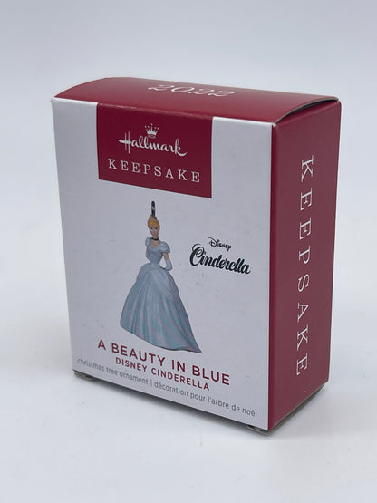 Hallmark Ornaments "Disney Cinderella - A beauty in blue" Keepsake 2022 Mikrofigur