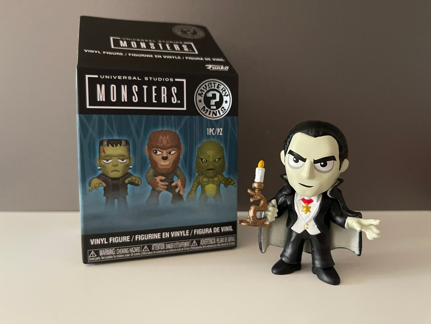 Funko Pop Mystery Minis MONSTERS - Dracula with Candle 1/6 - Universal Studios