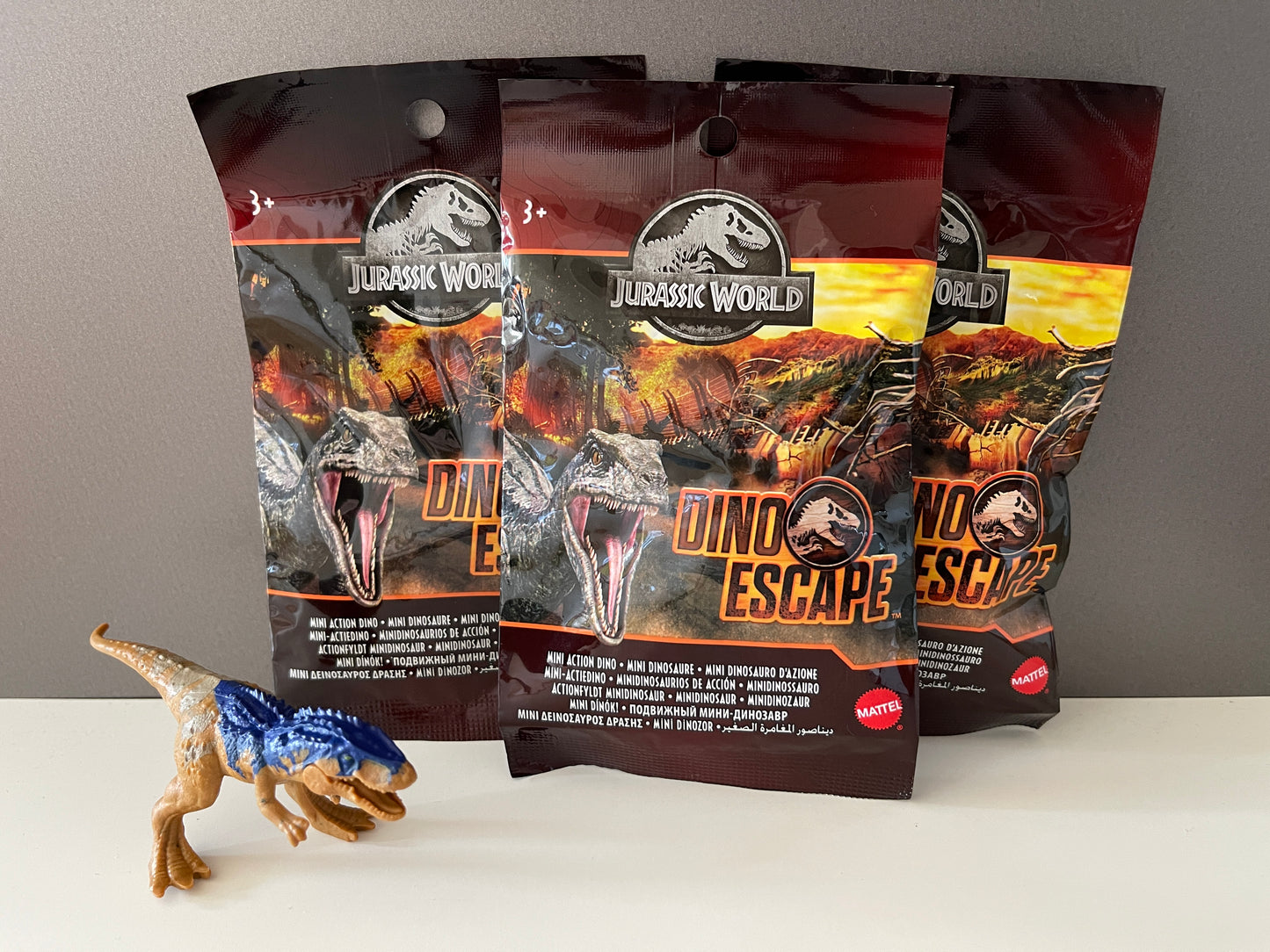Jurassic World - Mini Action Dinos - Blindbag Dino Escape - Auswahl Mattel FML69