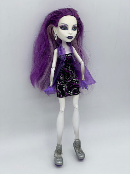 Monster High "Spectra Vondergeist" Ghouls Night Out Wave 1 Mattel (2008/2010)