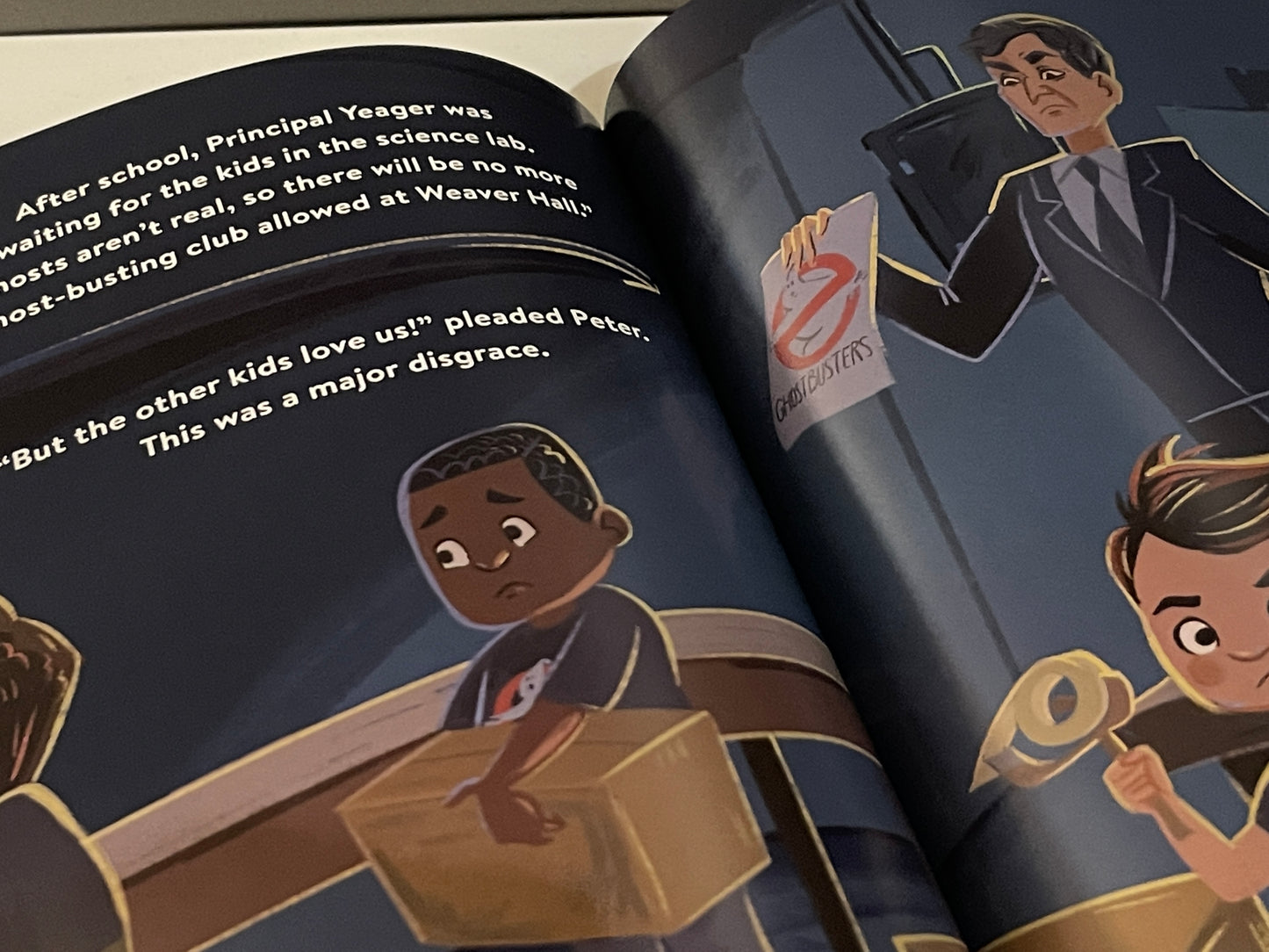Ghostbusters - A Paranormal Picture Book - Picture Book US 🇺🇸 Version 