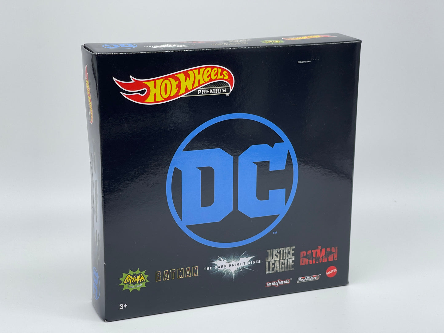 Hot Wheels Premium "DC Batman 5-Pack" 5 Vehicles Collectors Real Riders