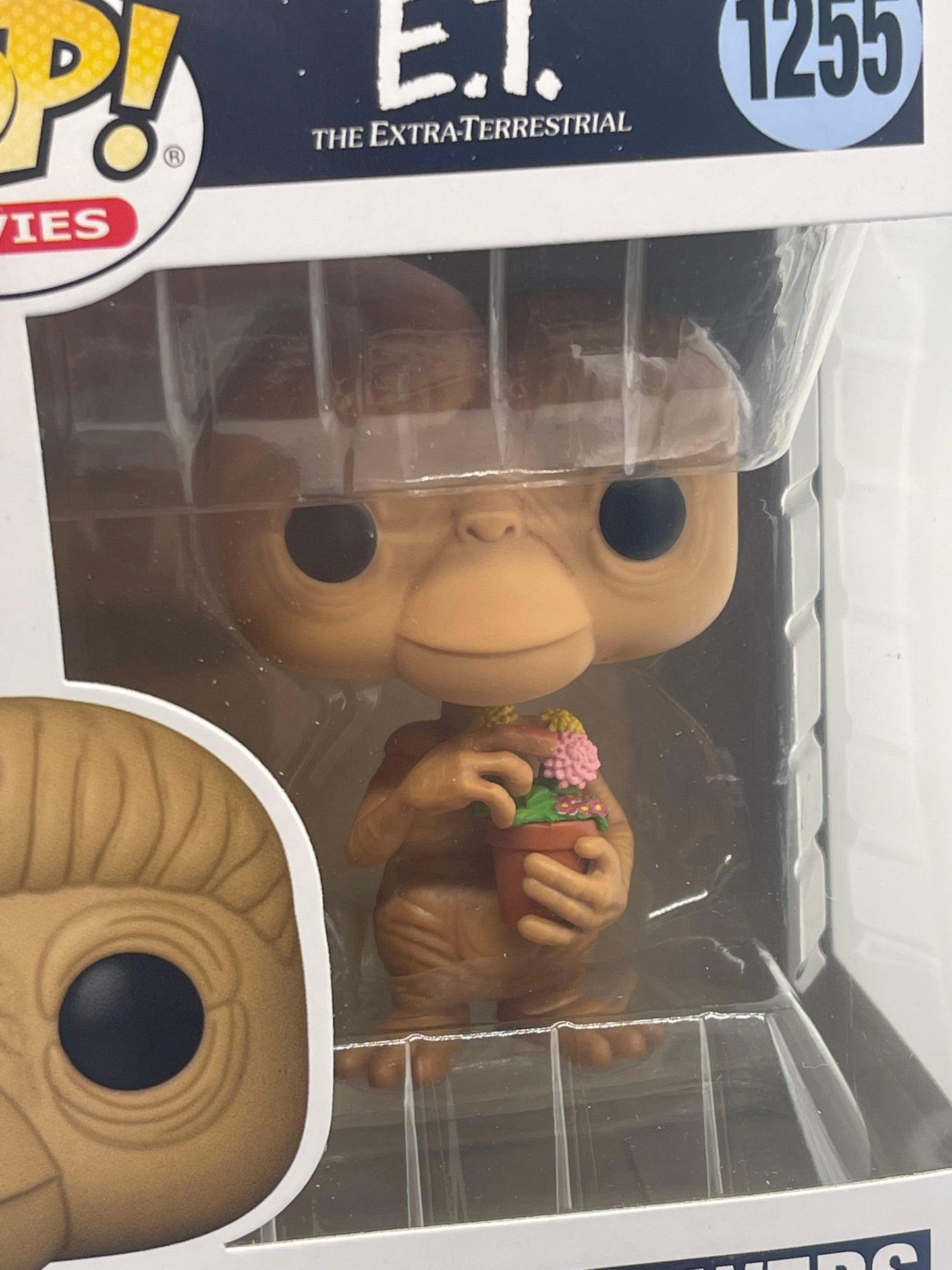 Funko Pop Movies "E.T. with Flowers" 40 Jahre E.T. der Außerirdische #1255 (2022)