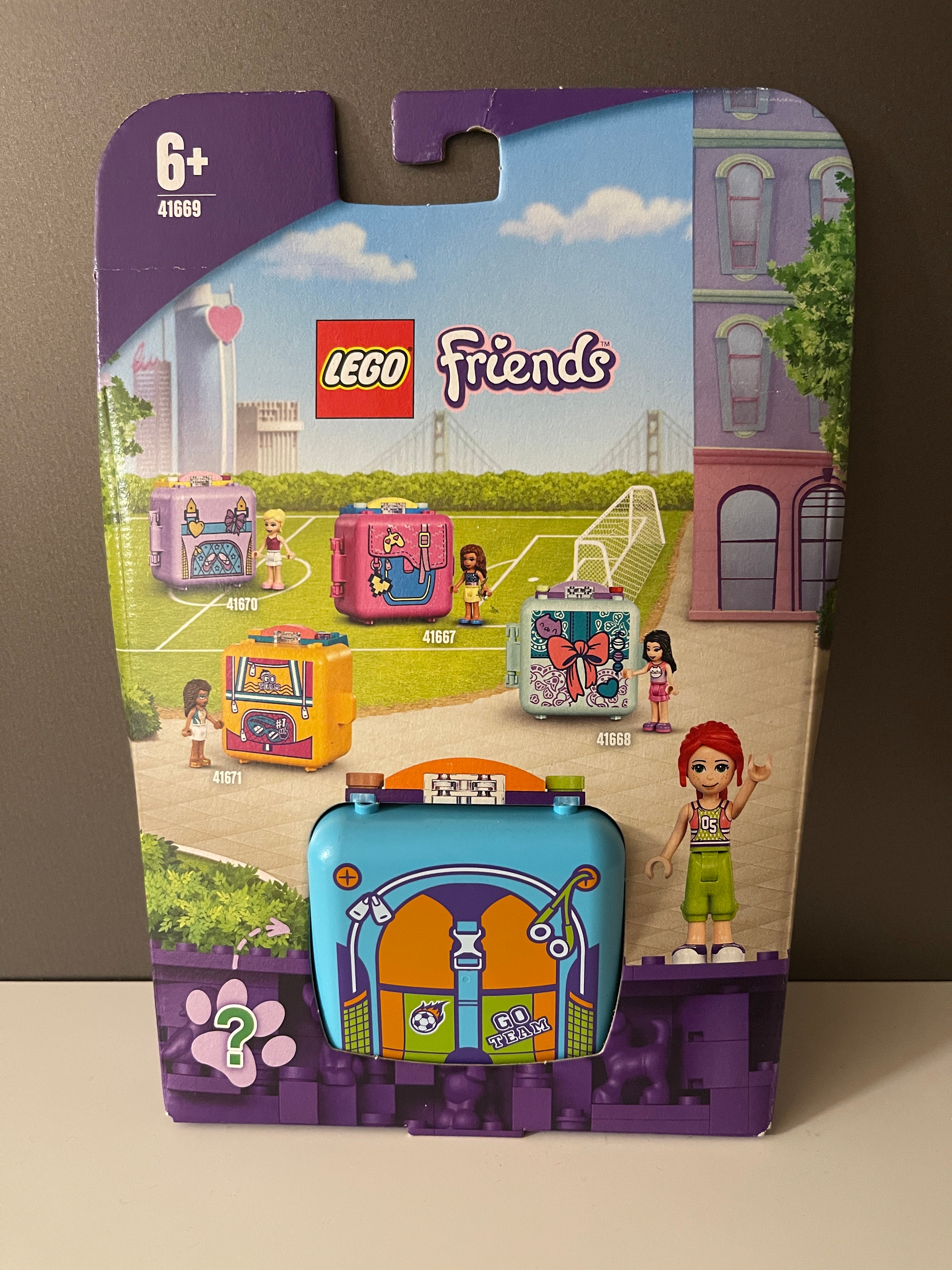 Lego Friends Mia s Soccer Cube with Surprise 41669 End of