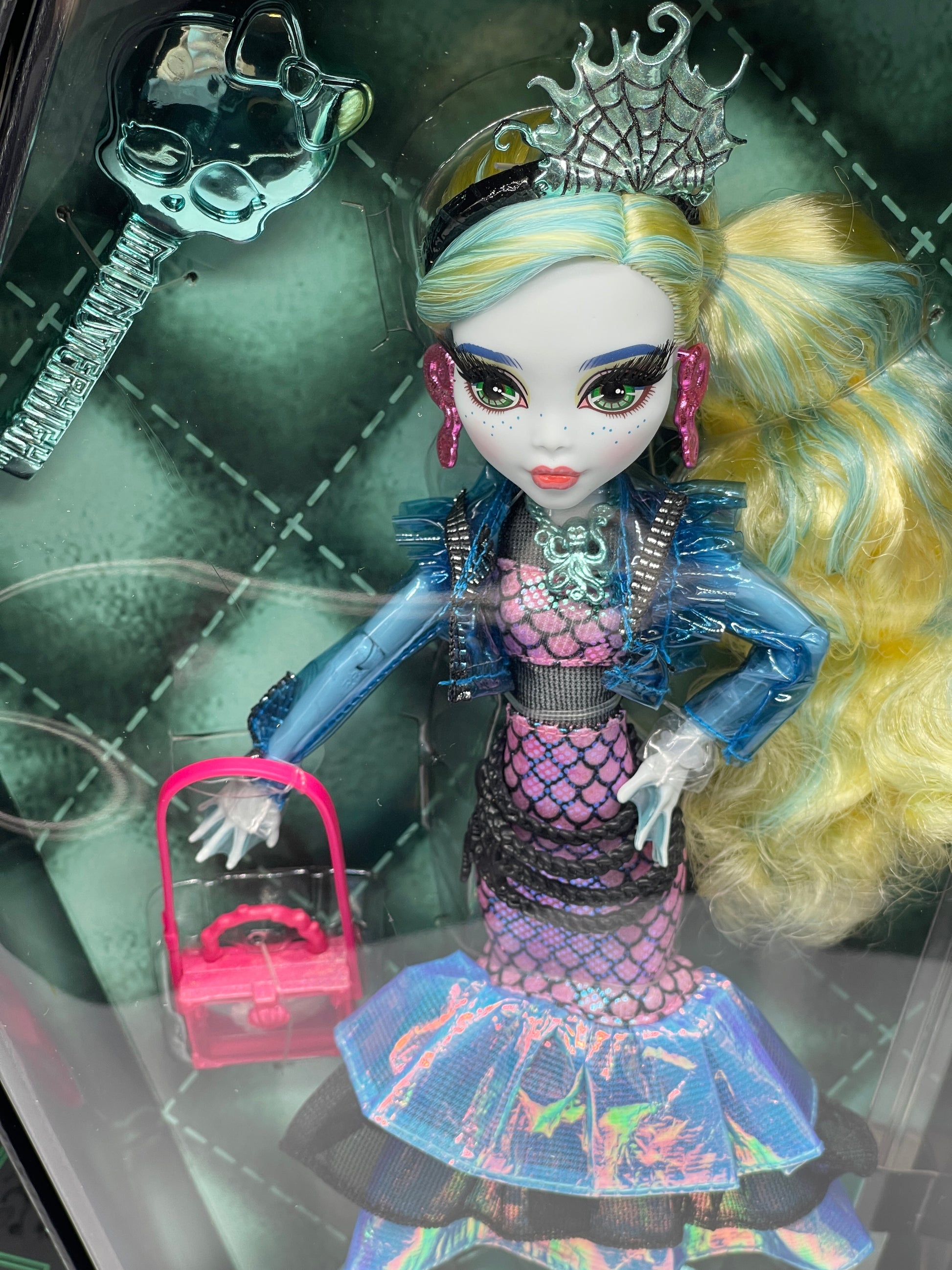 Monster High Haunt Couture Frankie Stein Doll – Mattel Creations